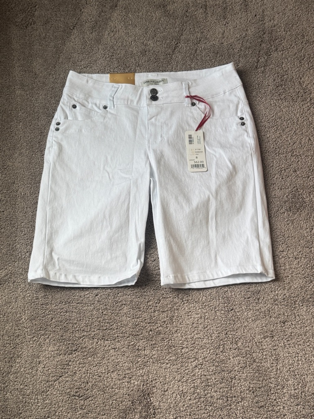 Sabrina Lauren Perfect Fit White Denim Shorts NWT  Stretch Casual Summer